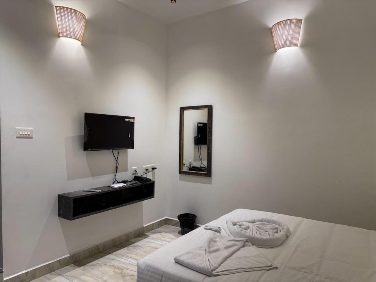 La Tamara Suite - Tie Hotels & Resorts Pondicherry Bagian luar foto
